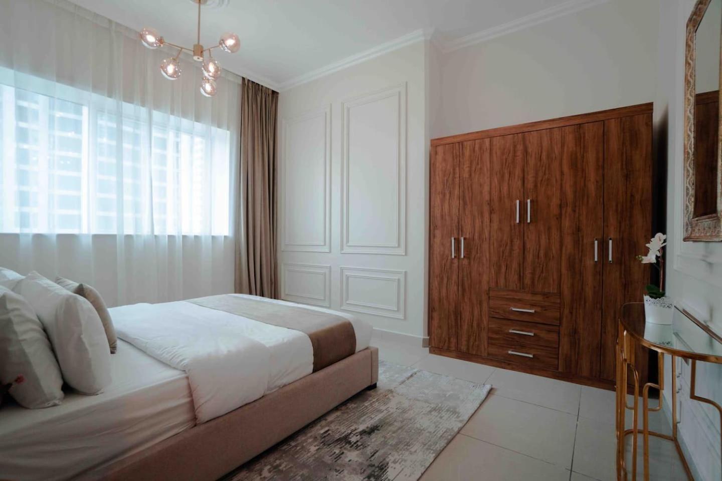 Feel Like Home Away From Home On 34Th Floor Dubai Exterior photo